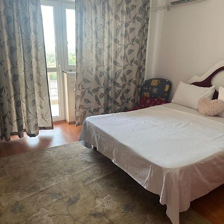 Апартаменты Marcy Apartament Бухарест Экстерьер фото