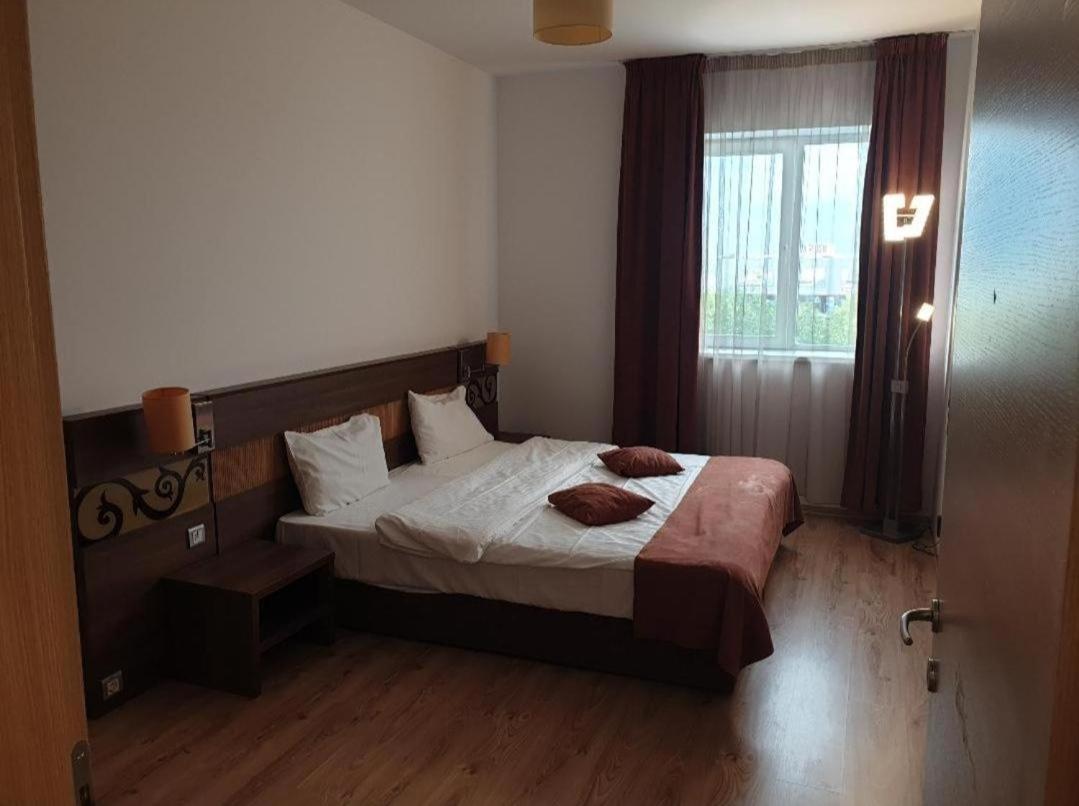 Апартаменты Marcy Apartament Бухарест Экстерьер фото